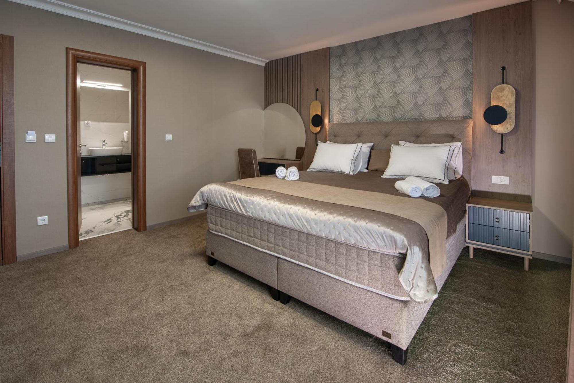 Hotel Kralj Kraljevo Phòng bức ảnh